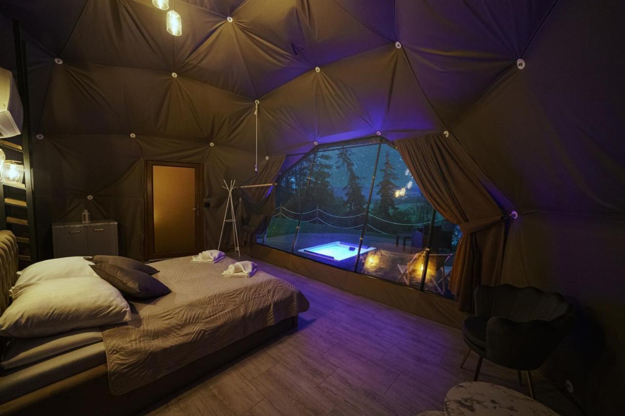Peak Glamp & Jacuzzi Luxuszelt
